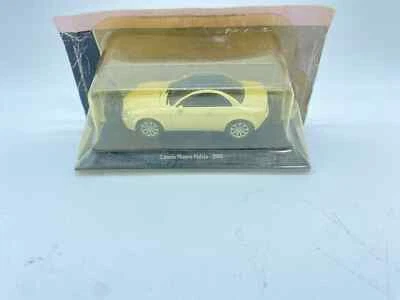 MODELLINO AUTO LANCIA NUOVA FULVIA 2003 BEIGE/NERA - EDICOLA - SCALA 1:43 (2) - Immagine 1 di 4