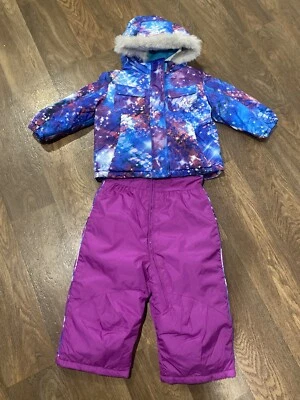 ZeroXposur Niña 18 Meses Galaxy Invierno Puffer Chaqueta Juego de Babero de Nieve a Juego Foto 1 de 4