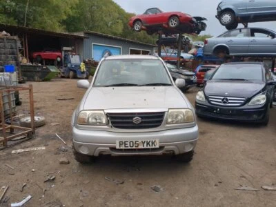 FARO SUZUKI GRAND VITARA SPORT MK2 ESTATE 3 PUERTAS 2003-2005 (N/S PASAJERO) Foto 1 de 4