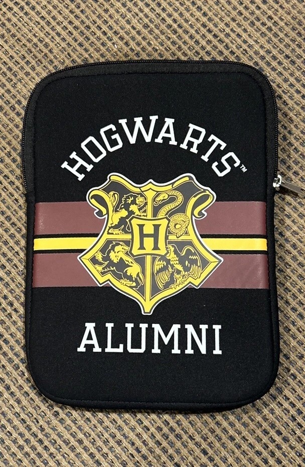 哈利波特霍格沃茨校友黑色衬垫拉链封闭保护壳 保护套 适合平板电脑 — 第 1/4 张图片