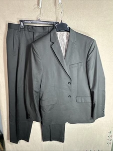 PRONTO UOMO 42L Dark Green Olive Pinstripe 2 Piece Suit 37x31 100% Wool 2 Button - Picture 1 of 19