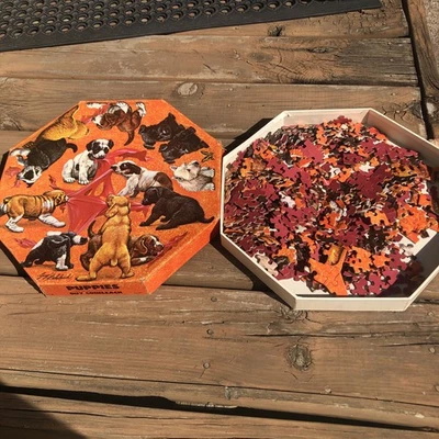 Rompecabezas octágono Puppies 1968 de Guy Coheleach Springbok Foto 1 de 4