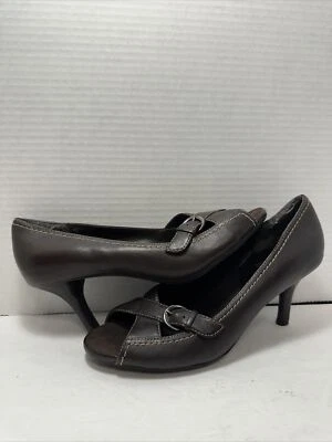 A2 POR AEROSOLES MUJER Talla 6 MARRÓN Cuero Puntera Abierta TACONES ZAPATOS DE SALÓN HHR12-9 Foto 1 de 4