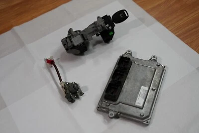 Honda CR-Z CRZ 2011 ECU encendido ordenador juego de llaves módulo ecu Foto 1 de 3