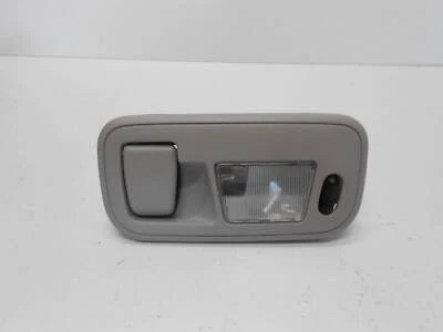 2001 FORD WINDSTAR 2-Й РЯД ПРАВЫЙ ПАССАЖИРСКИЙ КУПОЛЬНЫЙ ФОНАРЬ С ПЕРЕКЛЮЧАТЕЛЕМ - Изображение 1 из 4