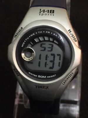 timex 1440 sports watch Ladies,water Resistant 50 M,Navy blue rubber band. B99 - Image 1 of 4