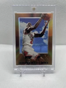 Michael Jordan 1996-97 Skybox EX 2000 Neuwertig! #9 Gold FOLIE !! Selten!! ✨ - Bild 1 von 4
