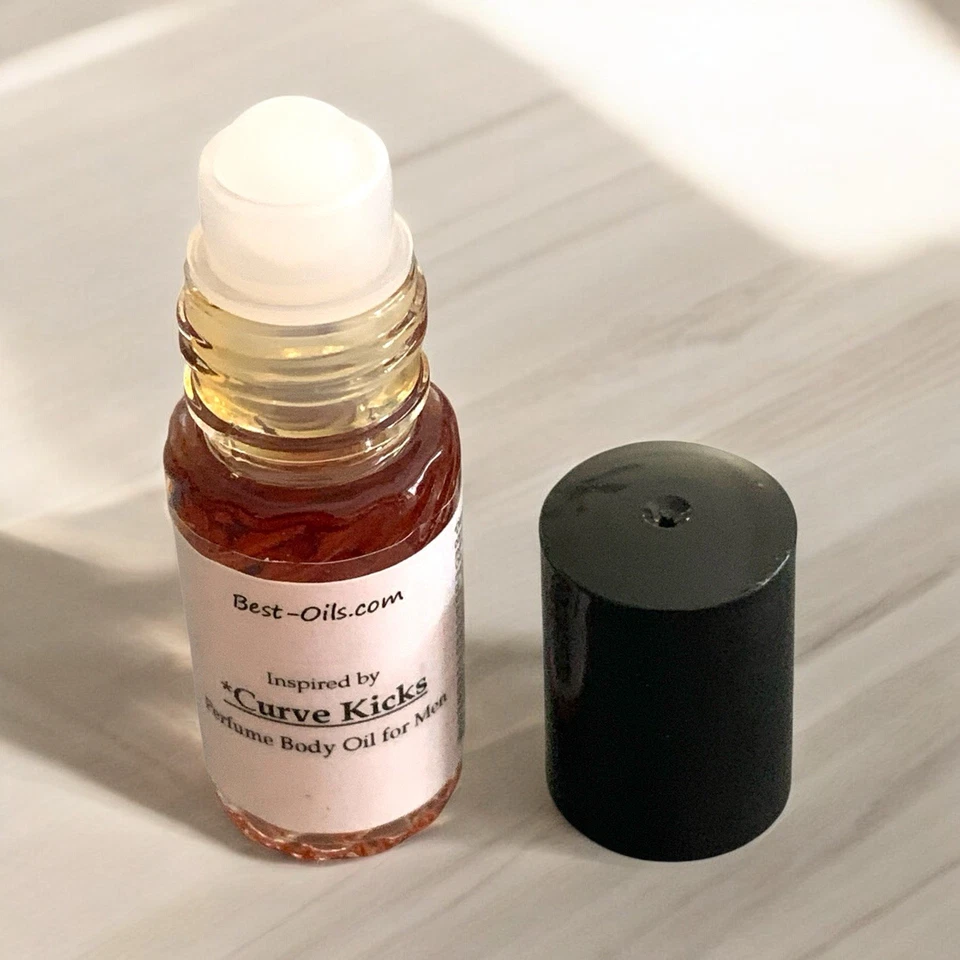 Aceite corporal Curve Kicks Colonia sin cortar concentrado 1/6 oz botella enrollable para hombres Foto 1 de 1