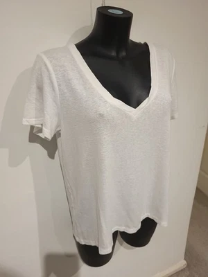 H&M Women's Linen Blend T-Shirt White Size Medium Short Sleeve VNeck T-shirt Top - Image 1 of 4