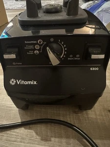 Vitamix 6300 Professional Grade 10-fach Modell VM0102B (nur Basis) funktioniert gut - Bild 1 von 2