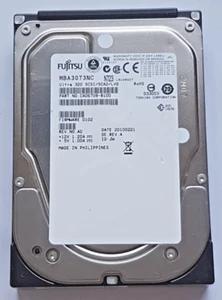 73 GB Fujitsu MBA3073NC 15K RPM Ultra 320 SCSI 80pin HDD 8MB 3.5 " Hard Drive - Picture 1 of 1