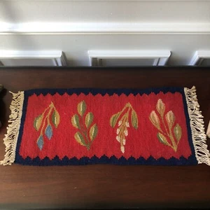 Woven Wool 17 x 8  Leaves/Plants Wall Hanging/ Table Runner  ~ Vibrant red/blue - Picture 1 of 9