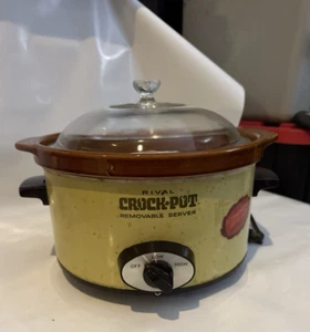 Rival Crock Pot 4 Quart Slow Cooker Model 3154 Stoneware Crock Insert cook book - Picture 1 of 15