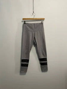Onzie Flow Grey Leggings Size S/M - Picture 1 of 6