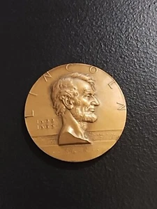 Abraham Lincoln Medal The Hall of Fame For Great Americans NYU 1963 Bz. 44mm - Picture 1 of 7