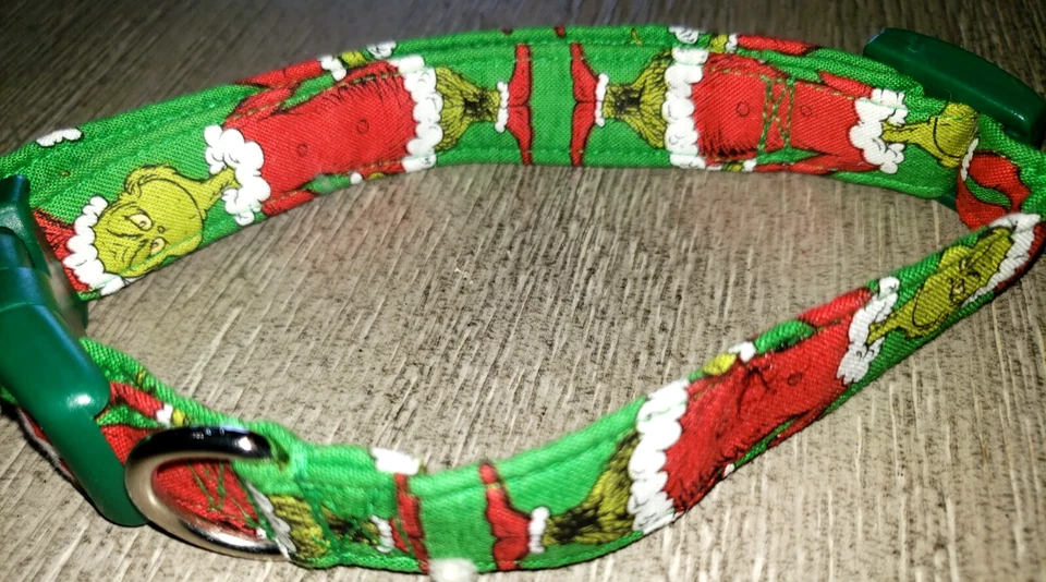 GRINCH 狗项圈尺寸 14 至 22 英寸男性女性宠物绿色可爱! — 第 1/1 张图片