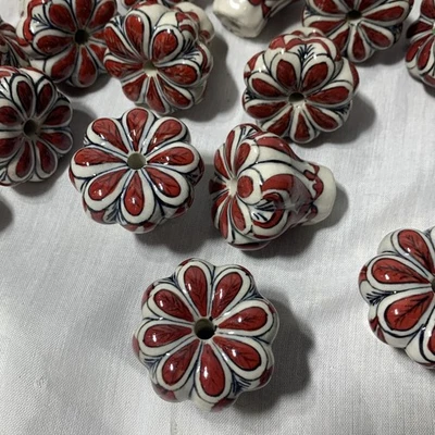 Perillas con pernos florales pintadas a mano de cerámica en forma de flor de colección Foto 1 de 4