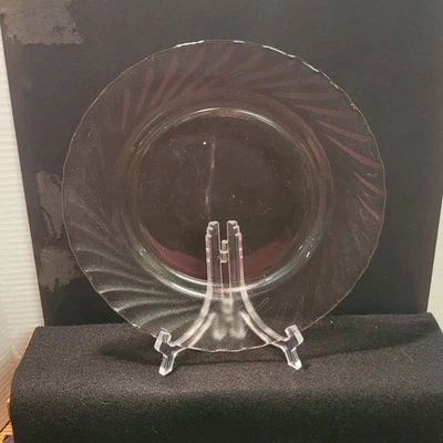 Винтажные розовые обеденные тарелки ARCOROC закрученные прозрачные розовые 9,5 дюйма розалиновые - Изображение 1 из 3