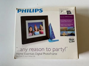 Philips 7 inch Digital Photo Frame SPF3407D/G7 - Picture 1 of 3