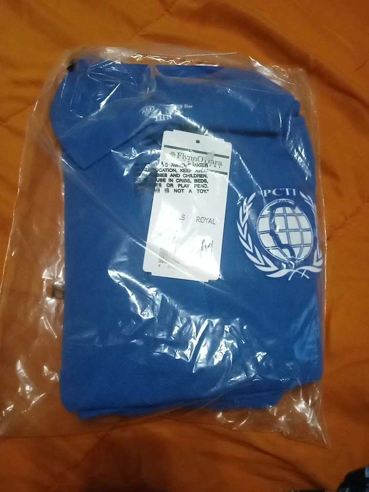 Camisas medianas de manga larga Flynn O'Hara para mujer Foto 1 de 1