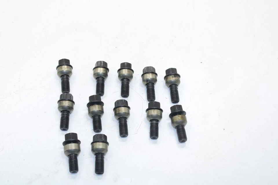 Juego de 12 pernos de tuerca de rueda Porsche Panamera 2010-2016 WHT-006-978 OEM Foto 1 de 4