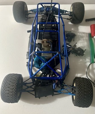 XTM Racing X-Cellerator 1/10 Vintage 2WD Nitro R/C Car with lots of extra parts! - Image 1 of 4