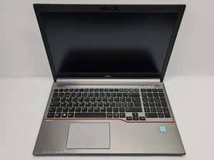NOTEBOOK FUJITSU E756 INTEL CORE I7-6600U 8GB RAM 256GB HD SSD WIN10 - Foto 1 di 10