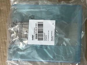 HMF 46842 Wand Prospekthalter aus Acryl | DIN A5 Hochformat | 16,5 x 21 x 3,5 cm - Bild 1 von 3