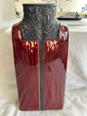 Mittelalter Stil Vase Burgund mit Goldakzent Tropfglasur hoch stabil rechteckig - Bild 1 von 4