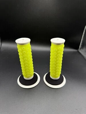 Empuñaduras para bicicleta BMX Oakley B-1B verde neón/blanco Foto 1 de 4