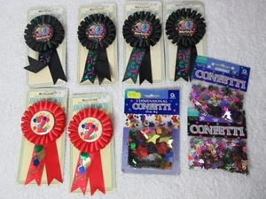 Rosette festa 2° e 30° compleanno e 30° e stella e confetti 3D - Foto 1 di 22