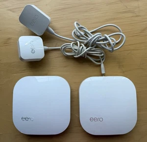 Eero Pro 2nd Generation B010001 Used. 2 pack - Picture 1 of 3