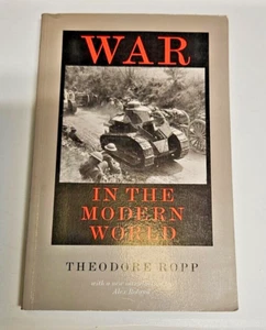 War in the Modern World By Theodore Ropp Military History Book - Picture 1 of 4