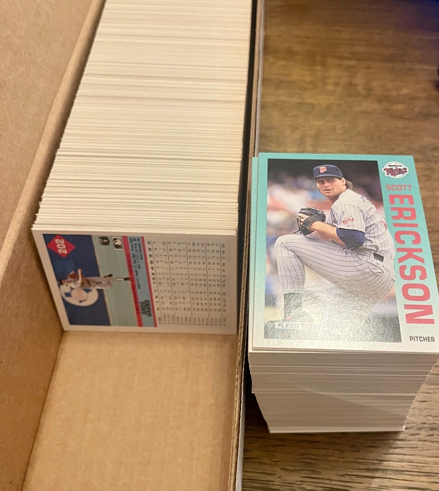 1992 Fleer Baseball Cards 251-500 (NM) - You Pick - Complete Your Set - Image 1 of 1