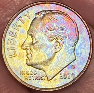 Hermosa moneda de diez centavos Roosevelt 2020-D en tono oro brillante/arco iris #1 - Imagen 1 de 12