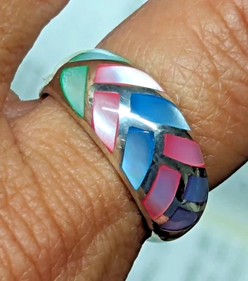 Anillo abovedado trenzado de nácar multicolor de plata de ley talla 7 Foto 1 de 4