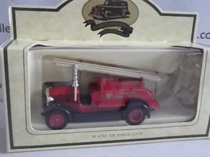 Lledo SP12 Code 3, Dennis Fire Engine, Snodland Town Council, c. 145/500 - Picture 1 of 6