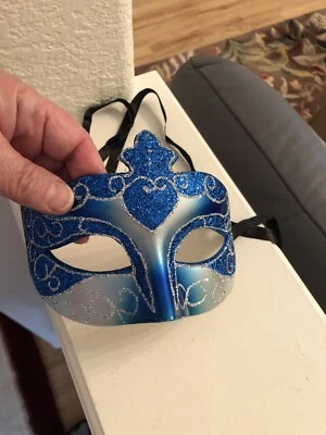 venetian masquerade masks Set  Of Two Blue And Gold - Image 1 of 4