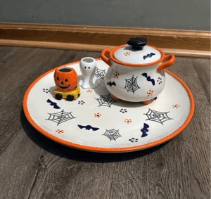 Temp-tations Boofetti Entertaining Set 5 Piece Tray Pot with Lid Ghost NEW - Picture 1 of 8