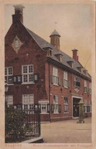 Ansichtkaart Nederland: Naarden / Nieuw Gemeentegebouw Politiepost (boxb0826) - Picture 1 of 1