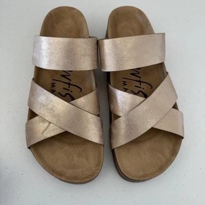 Sandalias Blowfish Malibu para mujer 7 correas deslizantes Miri oro rosa cósmico metálico NUEVAS Foto 1 de 4