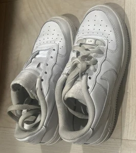 Nike Air Force 1 Size 4Y - Picture 1 of 7