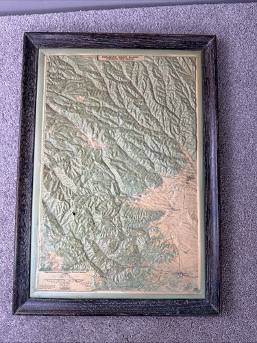Foto 1 di 8