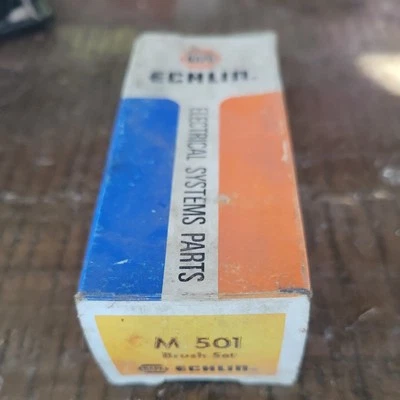 Conjunto de escovas Napa Echlin Starter 1962 e acima - Dodge Chrysler Plymouth  - Imagem 1 de 4