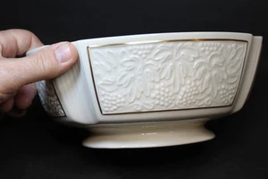 Lenox Large Serving Bowl 10" Gold Lined Leaf and Grape Pattern Nice - Picture 1 of 8