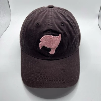 Gorra gorra vintage Tampa Bay Buccaneers correa ajustable para mujer marrón/rosa  Foto 1 de 4