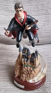 Harry Potter Harrys magischer Flug beleuchtete Skulptur - Bild 1 von 8