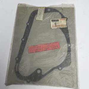 New OEM Yamaha 237-15324-00-00 Crankcase Cover Gasket NOS - Picture 1 of 2