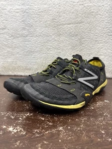Scarpe da corsa New Balance Minimus da uomo trail runner MT10GG taglia 11D Vibram ottime condizioni - Foto 1 di 12