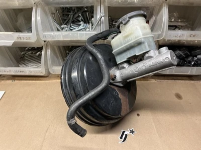 97-01 HONDA CR-V CRV - BRAKE BOOSTER & MASTER CYLINDER - OEM FACOTRY OEM - Image 1 of 4